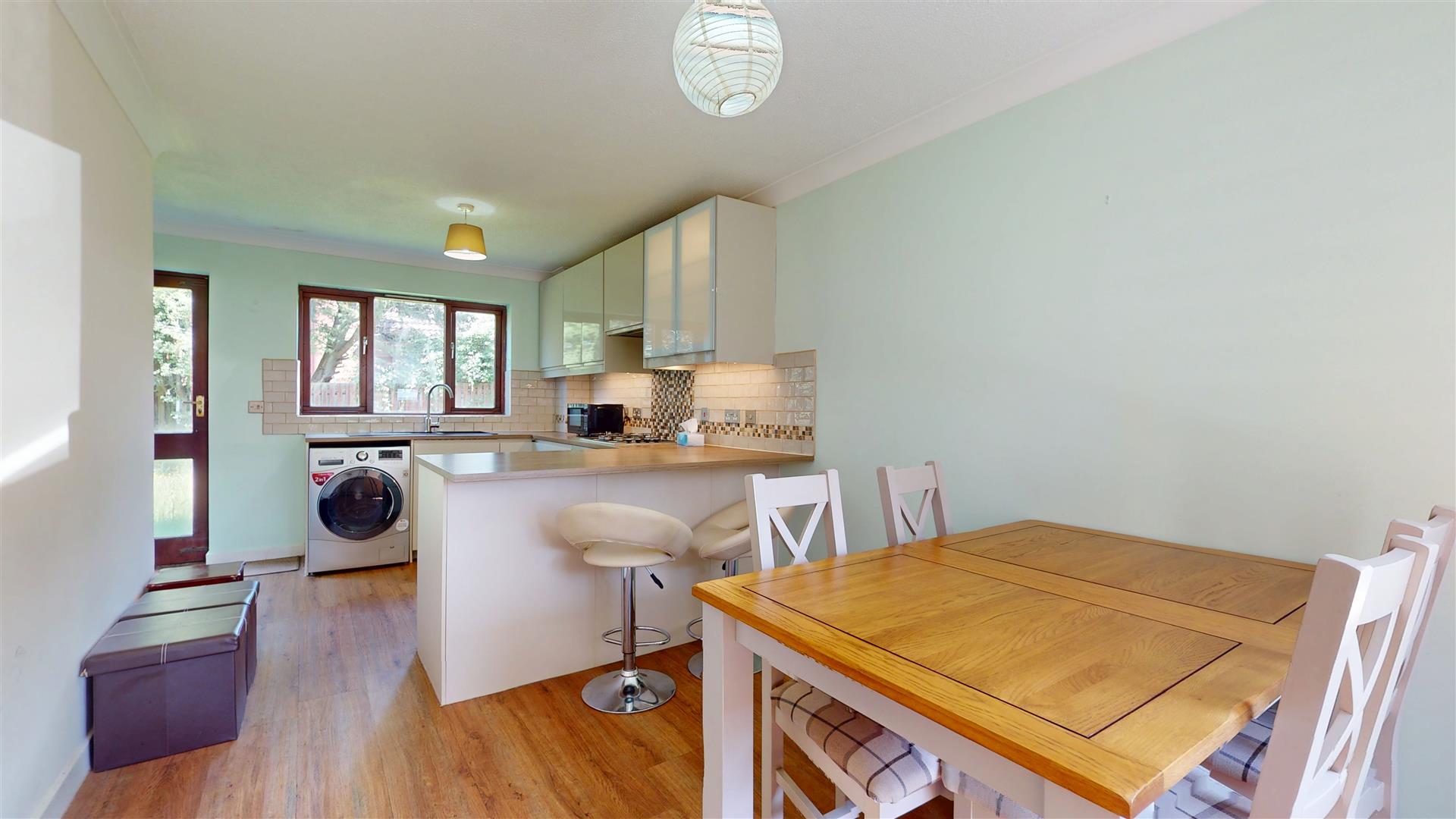3 bed property in Rochester Court, Milton Keynes